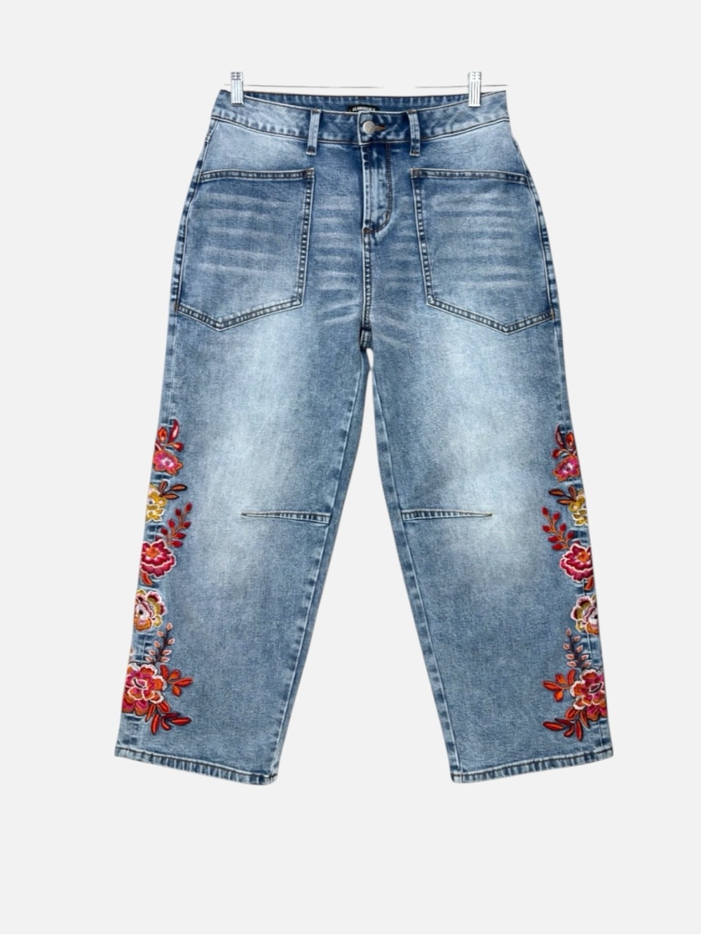 NWOT Boho Embroidery Curved Barrel Leg Cropped Horseshoe Jeans Size M FLAMINGALS - Picture 2 of 11